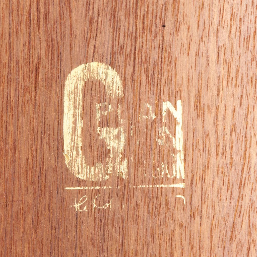 Danish ワードローブ