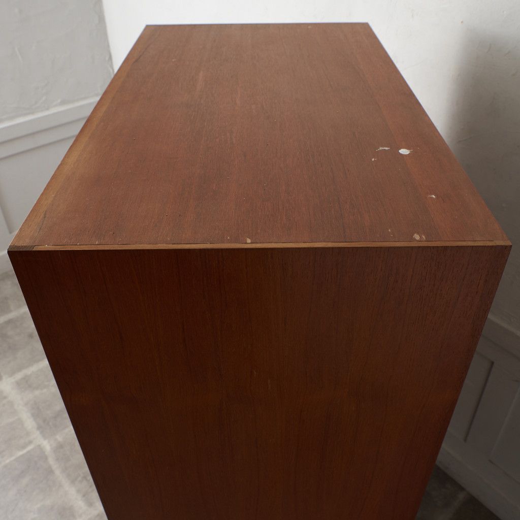 Danish ワードローブ