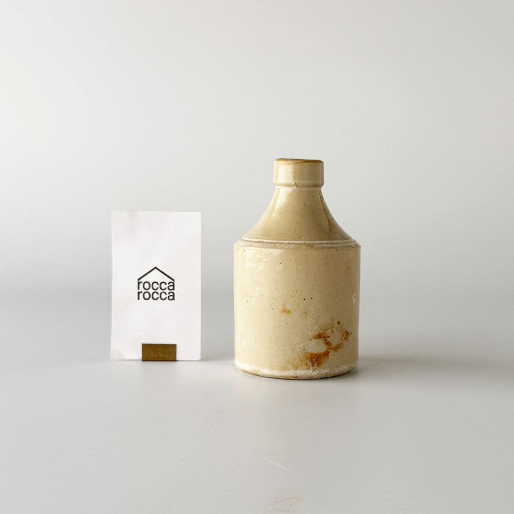 英国アンティーク ボトル