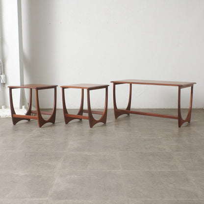 Astro ネストコーヒーテーブル