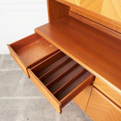 Chevron ヴィンテージ ウォールキャビネット