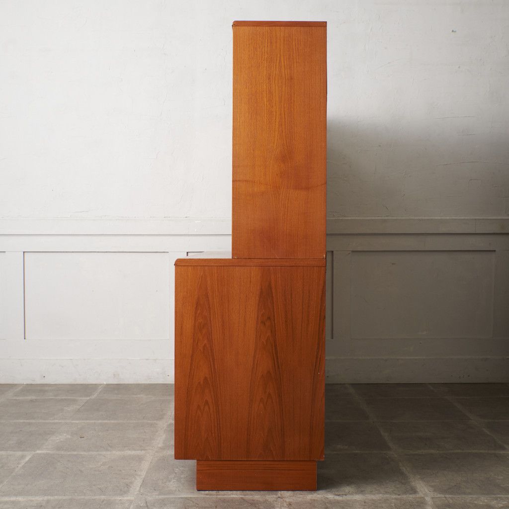 Chevron ヴィンテージ ウォールキャビネット