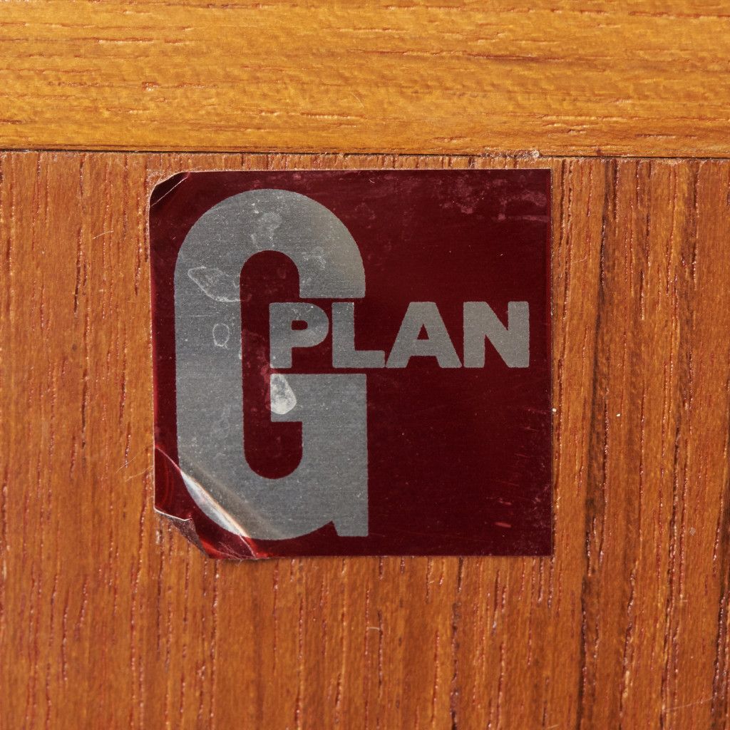 Chevron ヴィンテージ ウォールキャビネット