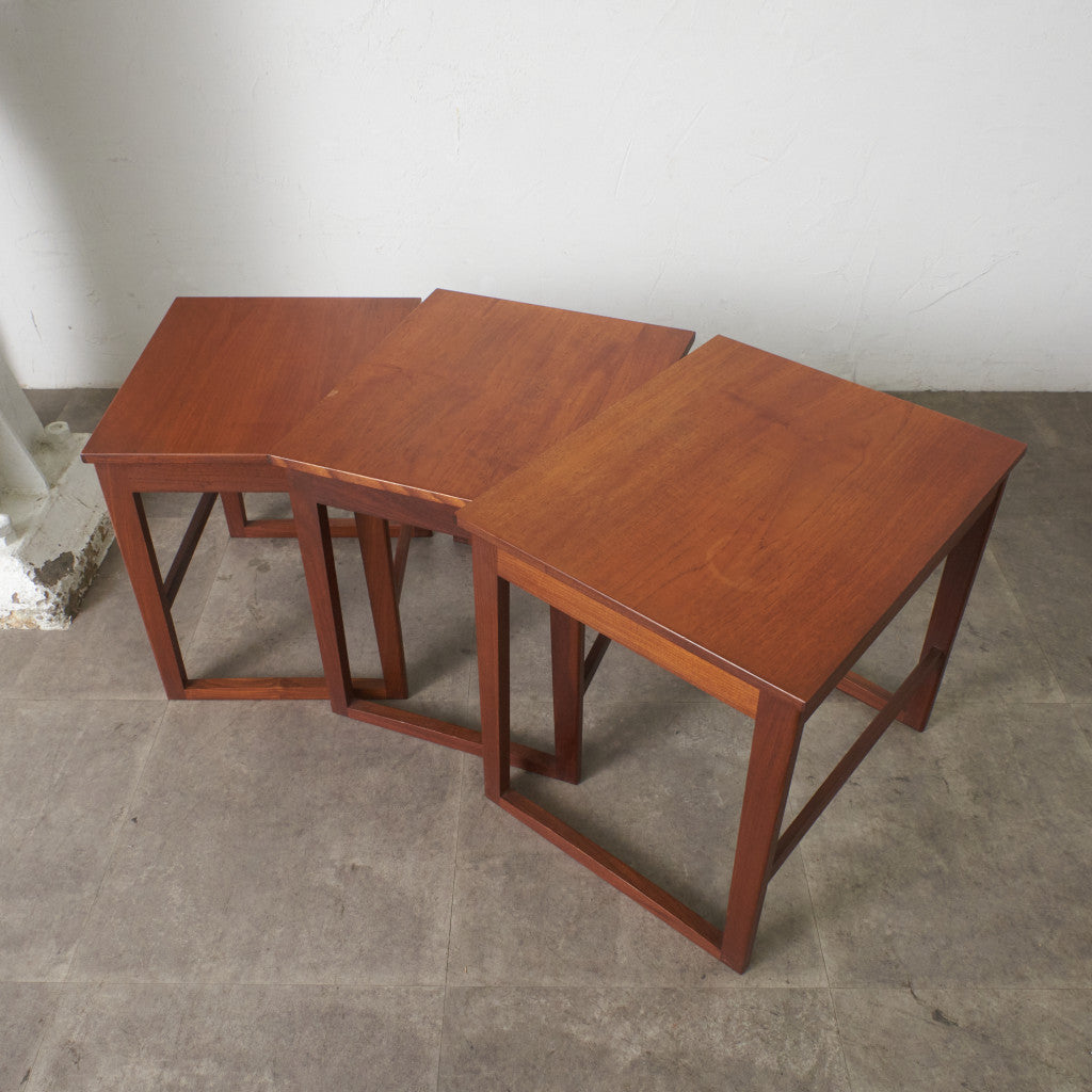 英国ヴィンテージ ネストテーブル｜rocca rocca