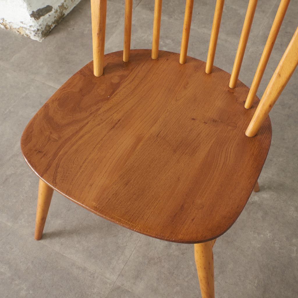 フープバックチェア