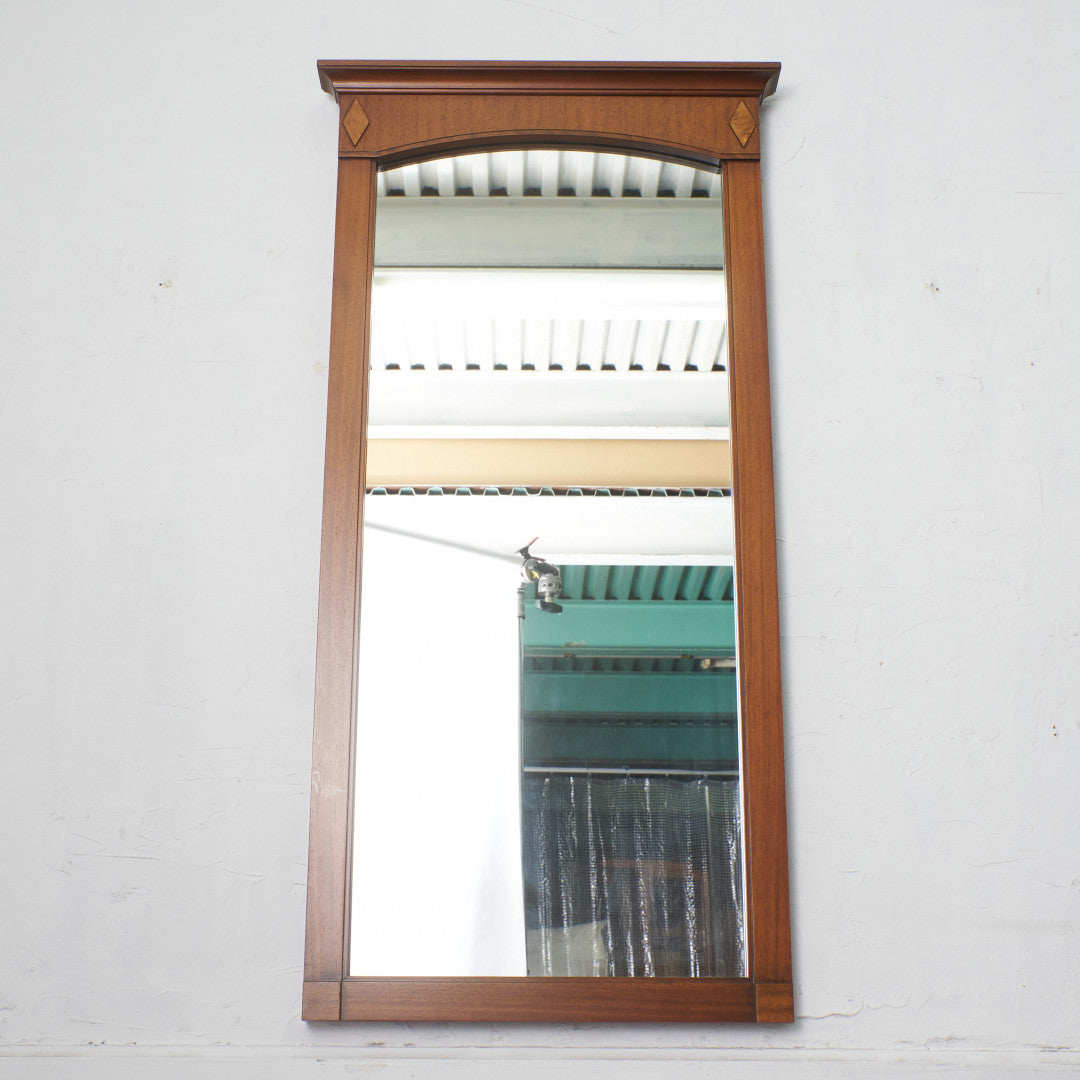 TRIUNE ウォールミラー