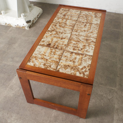 デンマークヴィンテージ タイルトップ コーヒーテーブル