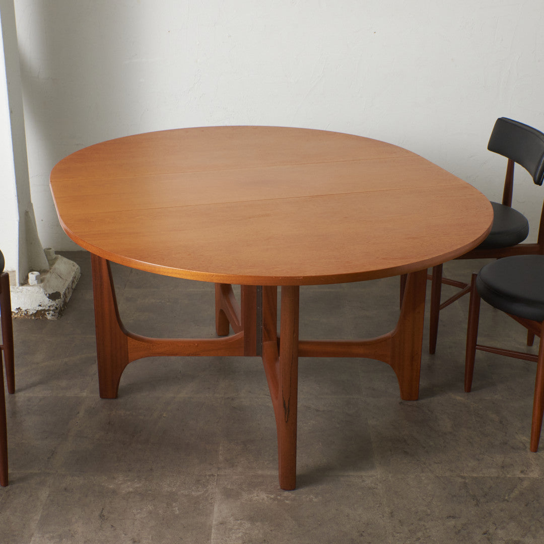 ドロップリーフゲートレッグテーブル