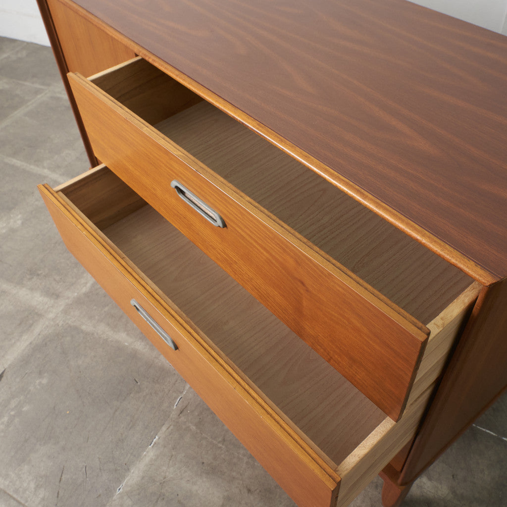 RISHEL サイドボード