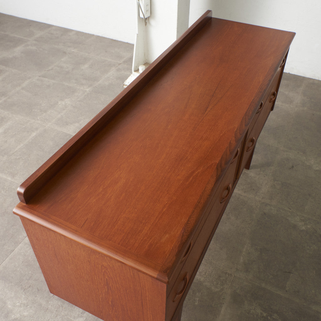 ヴィンテージ サイドボード