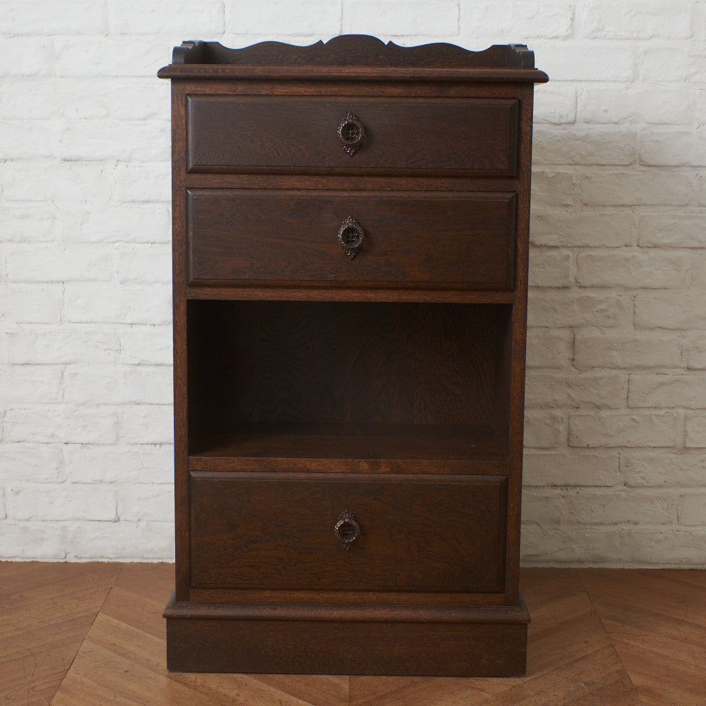 クラシック オーク材 サイドキャビネット