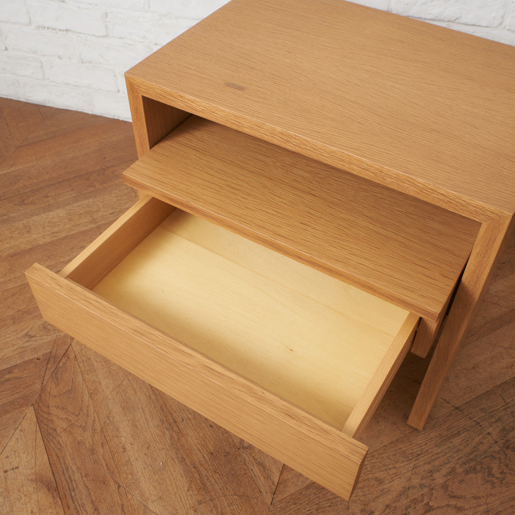 NOTTE ベッドサイドテーブル ドロワー付