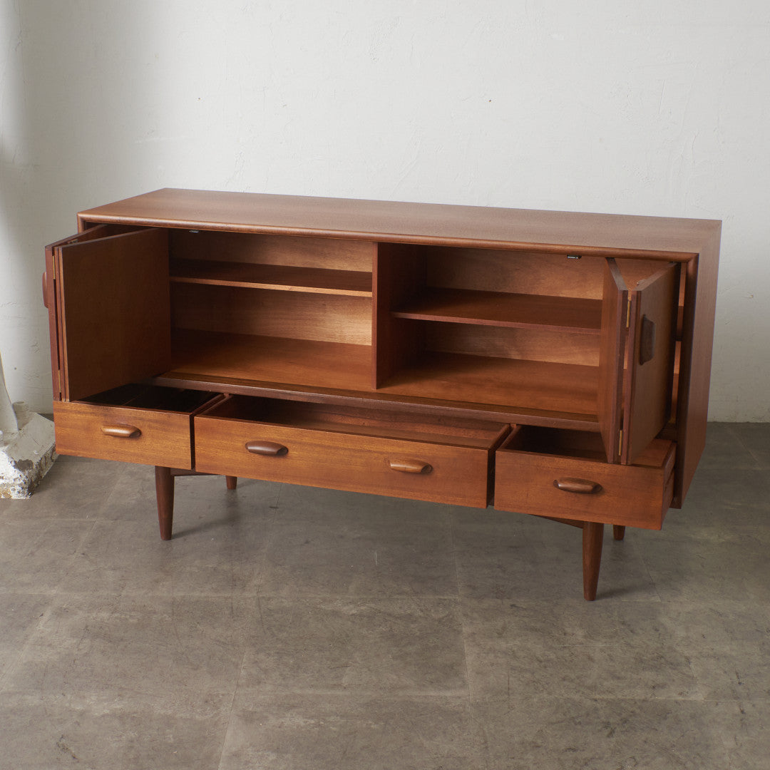 Brasilia サイドボード (4057)