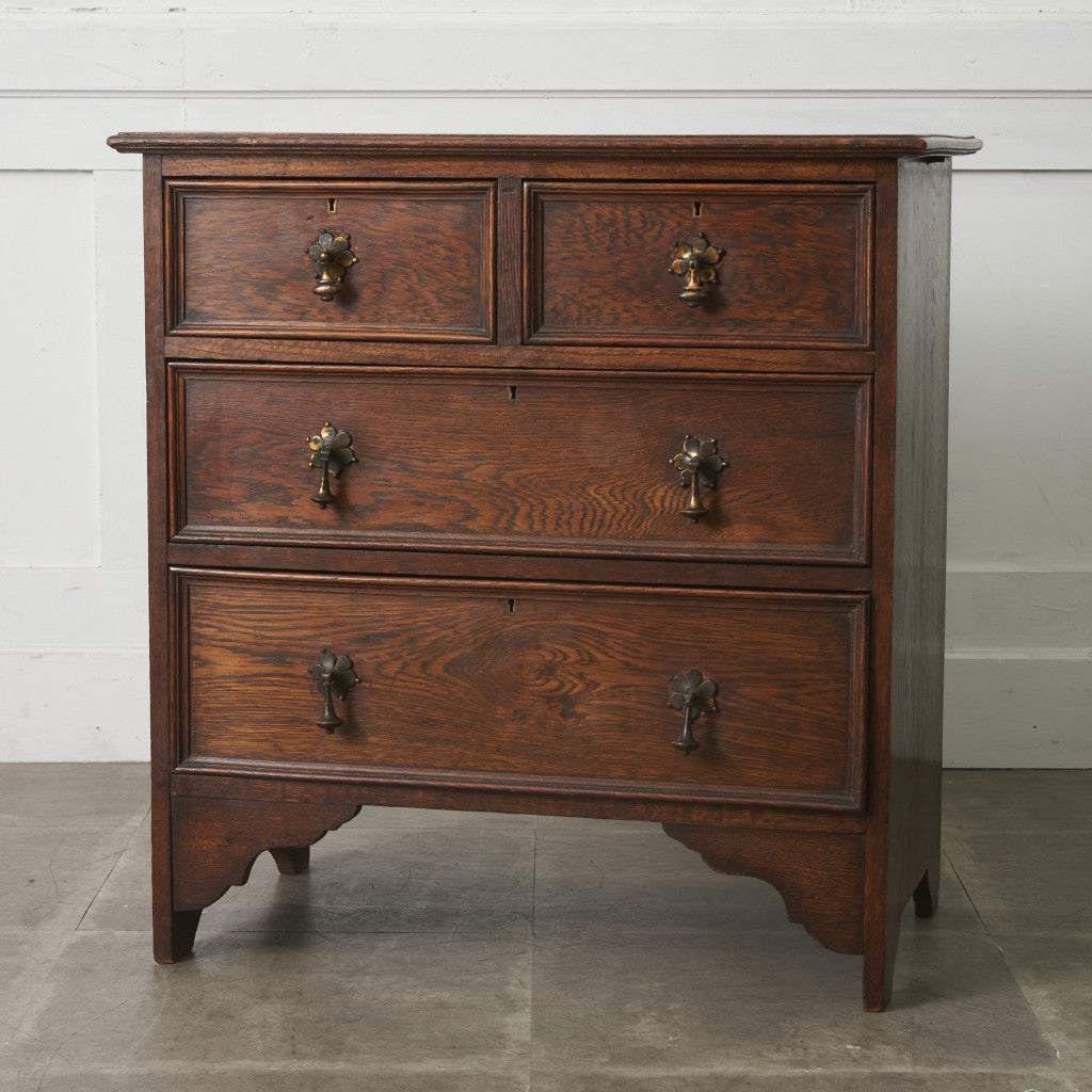 英国アンティーク 3段チェスト