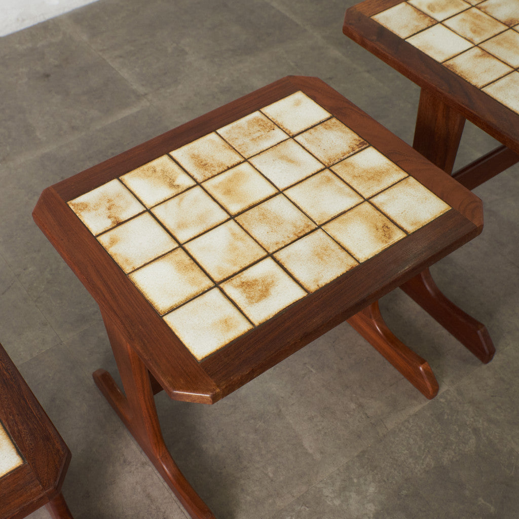 タイルトップ ネストテーブル (3585D)