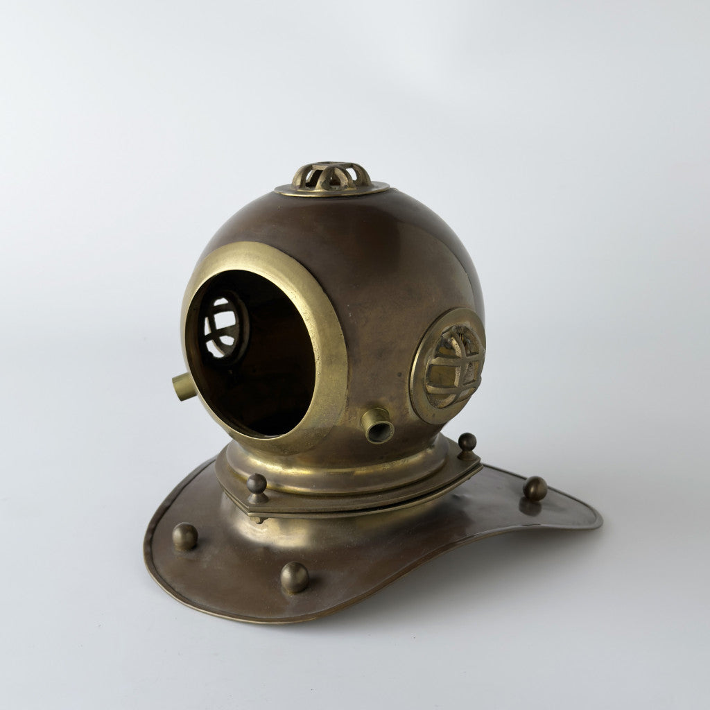潜水ヘルメット型オブジェ