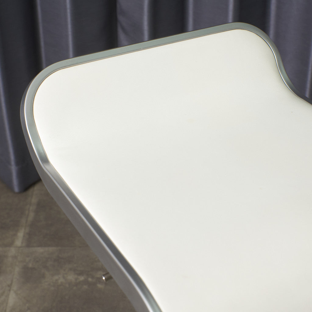 LEM 本革張りスツール