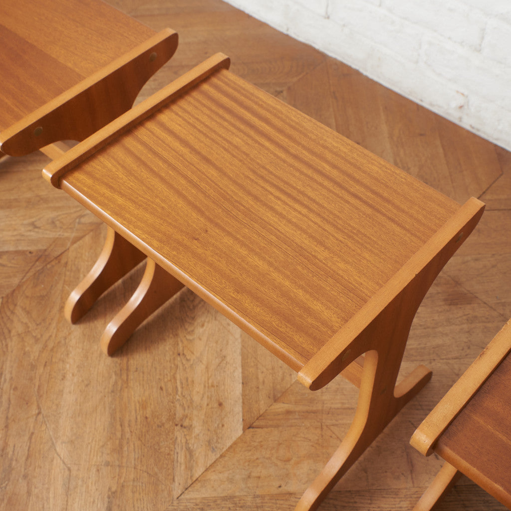 英国ヴィンテージ ネストコーヒーテーブル