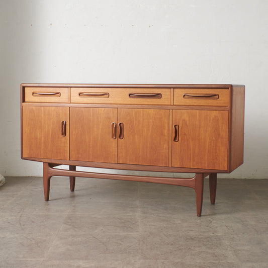 Fresco 脚付きサイドボード (4072)