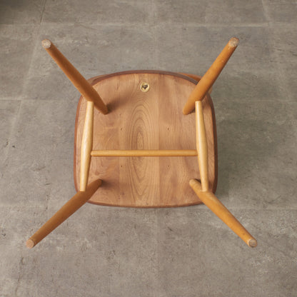 4本スポーク フープバックチェア