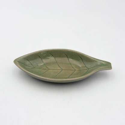 リーフ型 ディッシュ