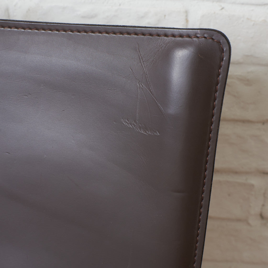 412 CAB アームレスチェア