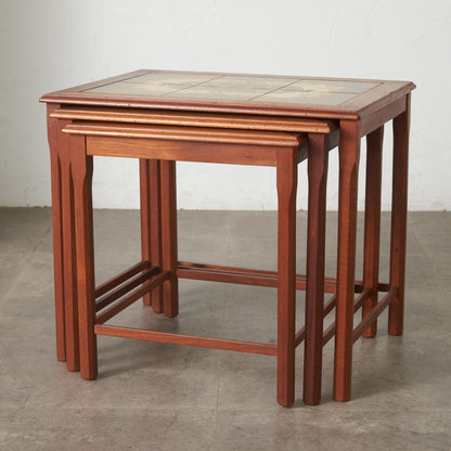 デンマーク TOFTEN タイルトップ ネストテーブル