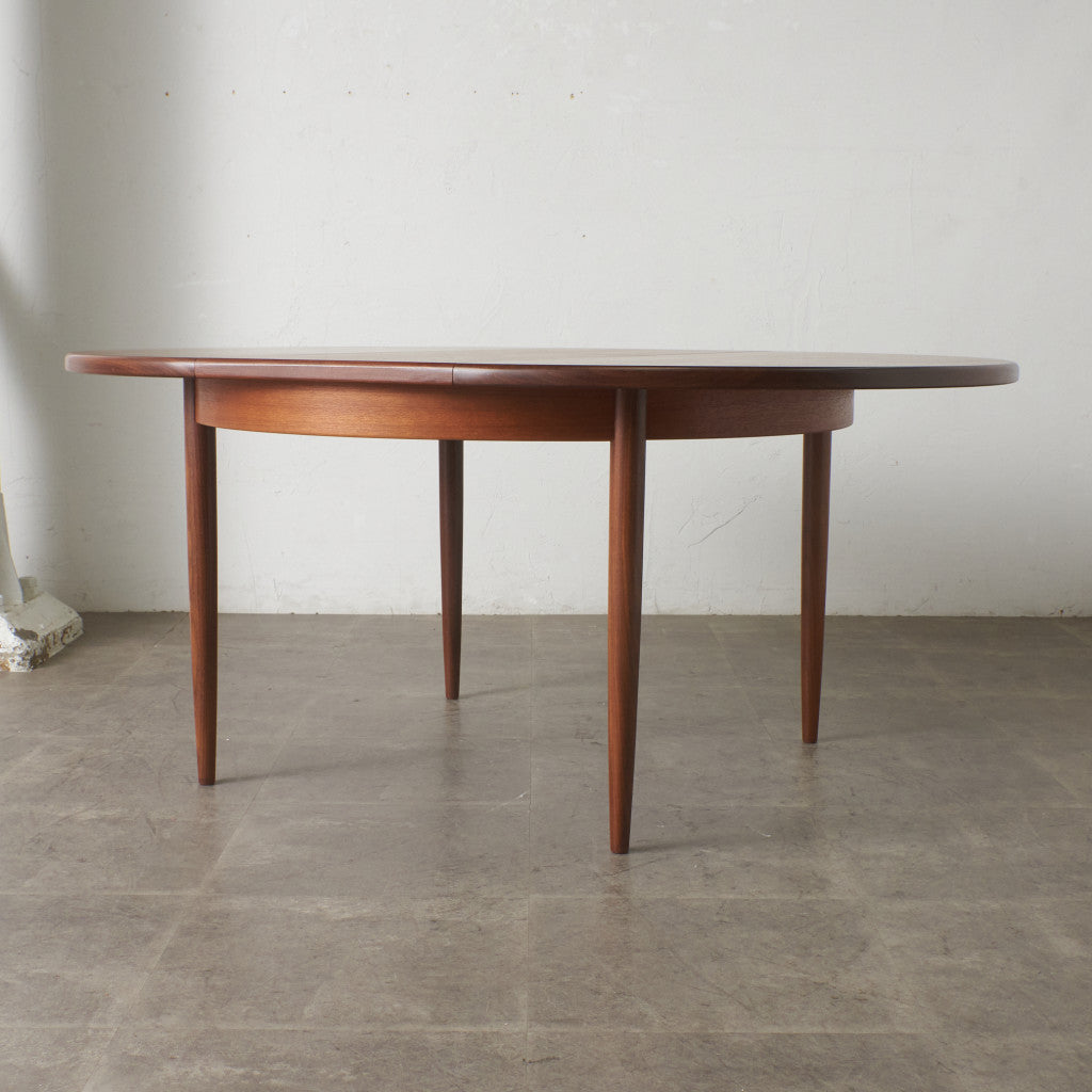 エクステンション ラウンドダイニングテーブル