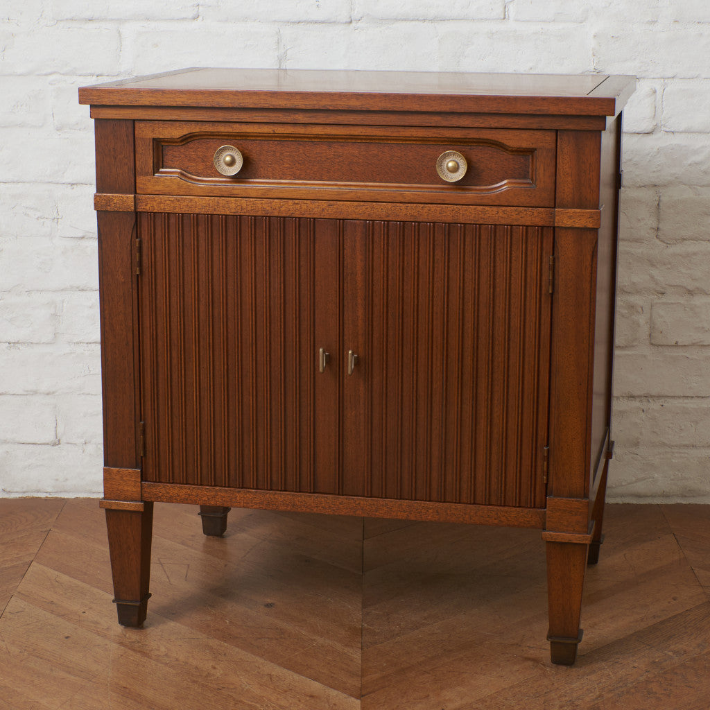 TRIUNE ナイトテーブル