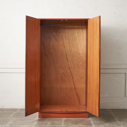 Fresco 2ドア ワードローブ (2100D)