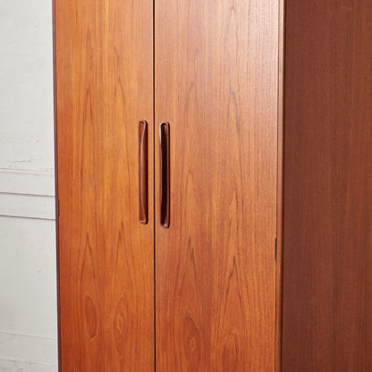 Fresco 2ドア ワードローブ (2100D)