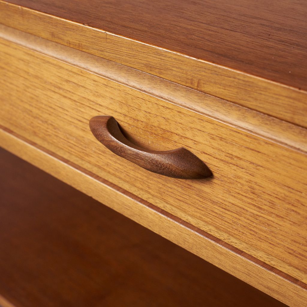 Ladderax ウォールユニット｜ステイプルズ Staples ( Staples of Cricklewood )｜ロバート･ヒール robert heal