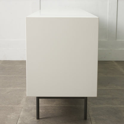 萵苣の木 サイドボード