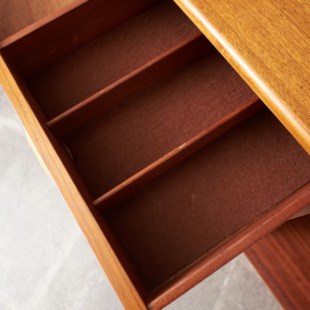 Fresco カップボード