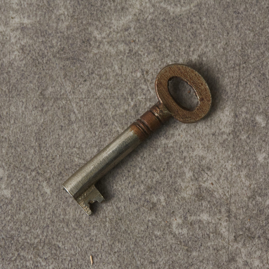 英国ヴィンテージ ガラスキャビネット