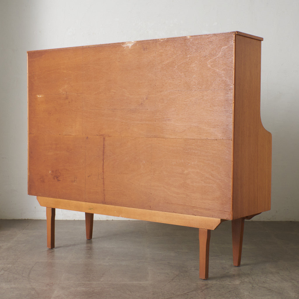 ヴィンテージ ハイサイドボード