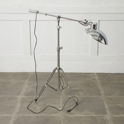 エグゼクティブ フロアランプ