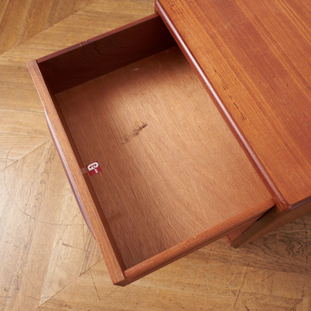 New Fresco 3段サイドチェスト 3-Drawer Chest (2603)｜ジープラン G-PLAN｜ビクター・ブラムウェル・ウィルキンス Victor Bramwell Wilkins