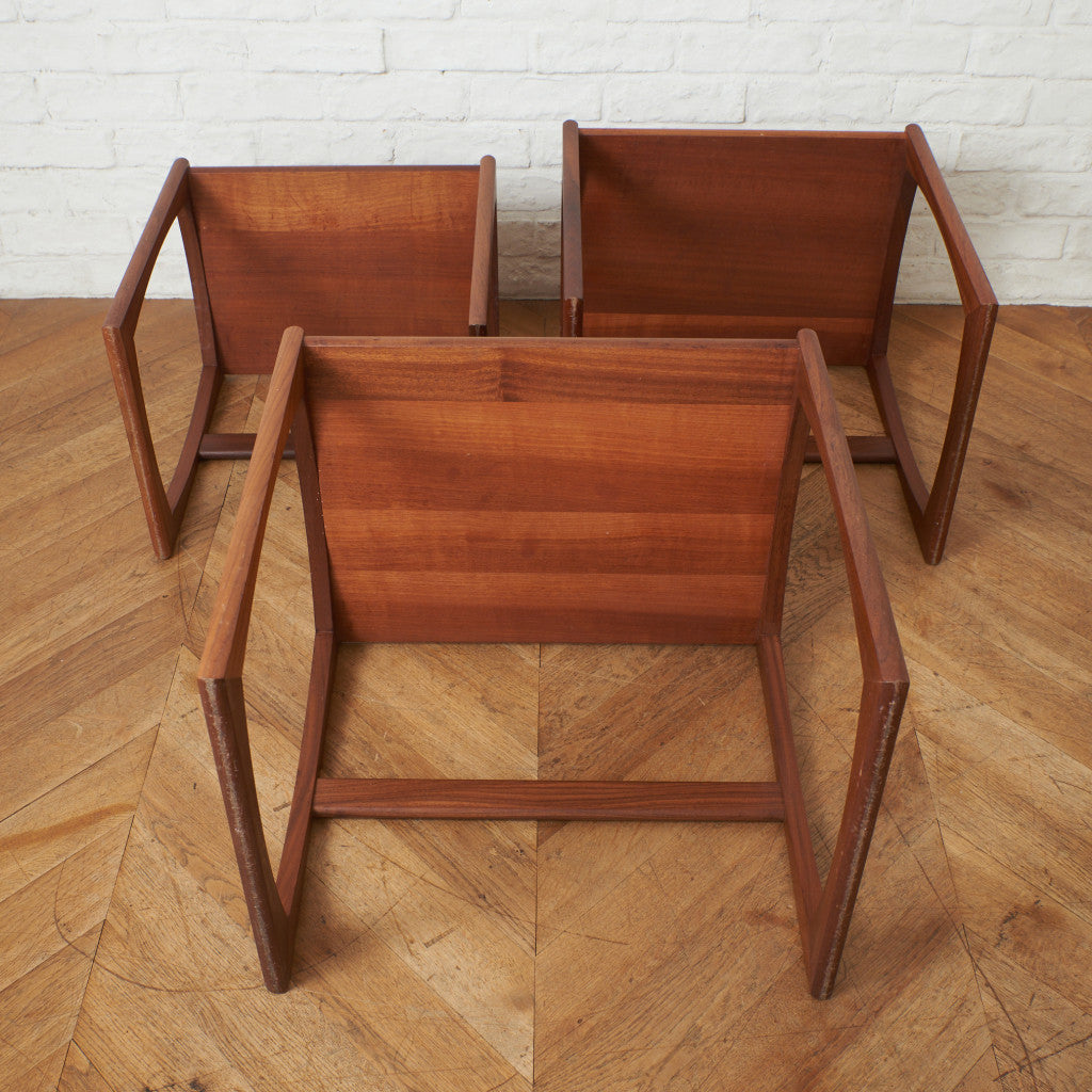 Quadrille ヴィンテージ ネストテーブル