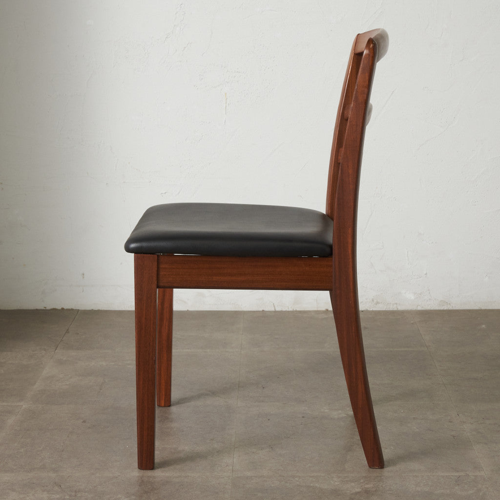 ラダーバックチェア / 張替済