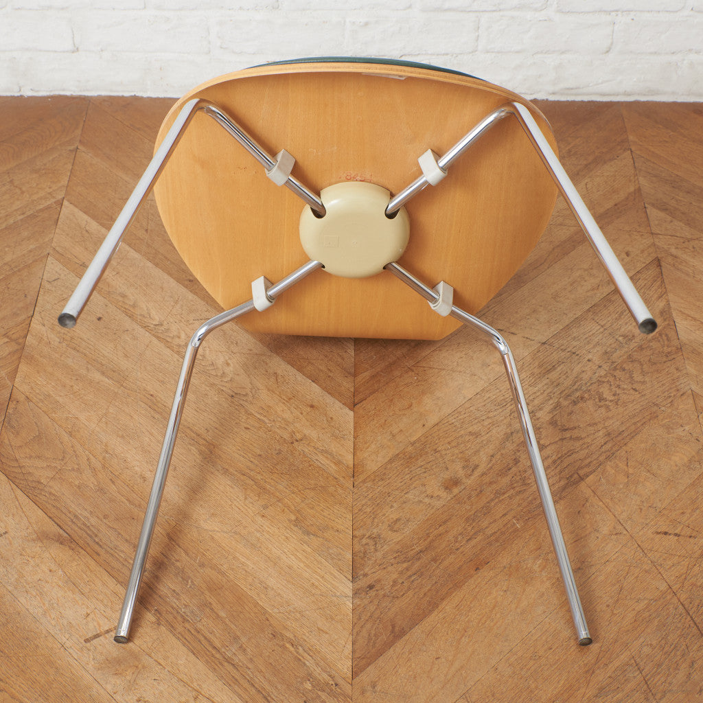 セブンチェア / フロントパディング