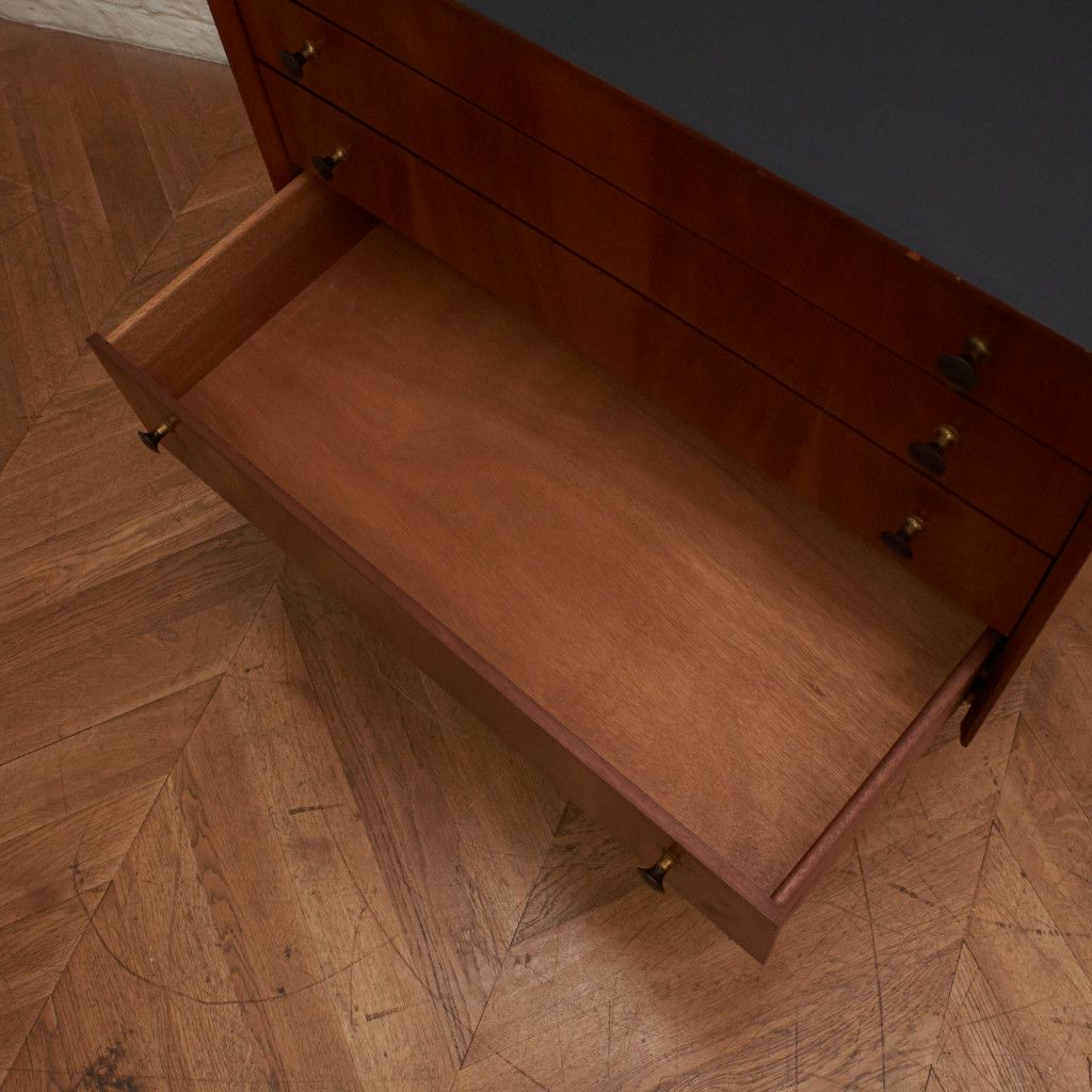 ヴィンテージ 4段チェスト