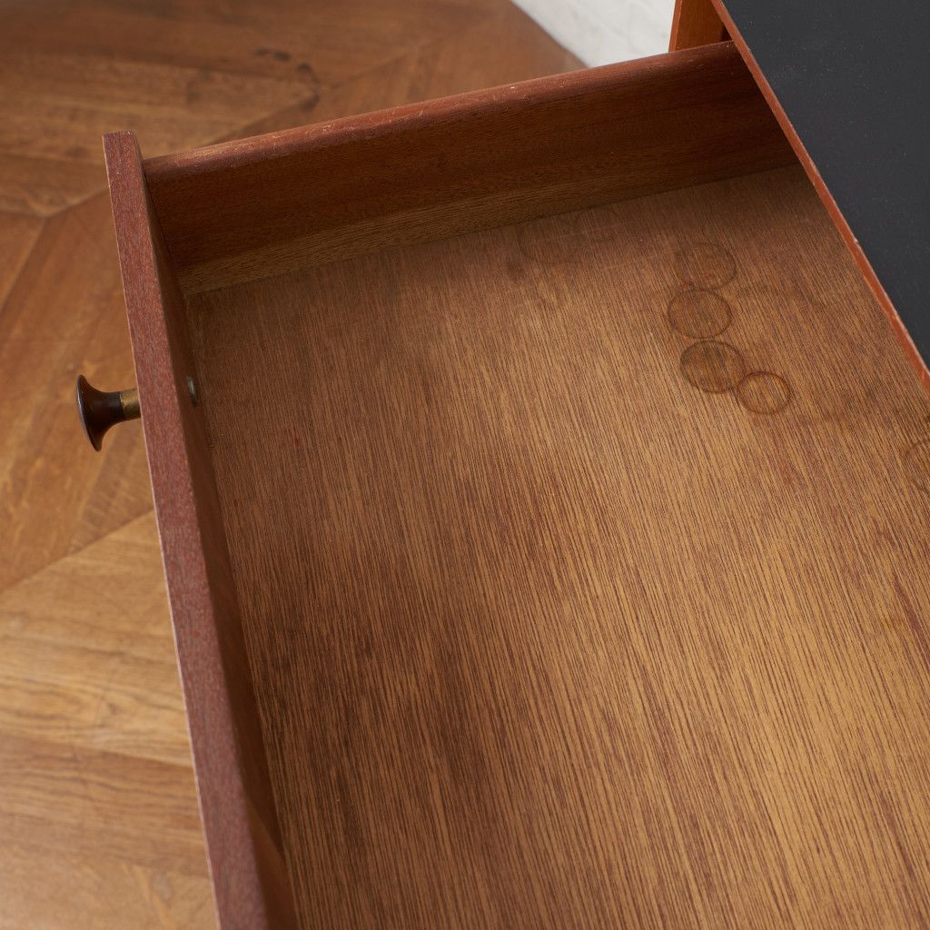 ヴィンテージ 4段チェスト