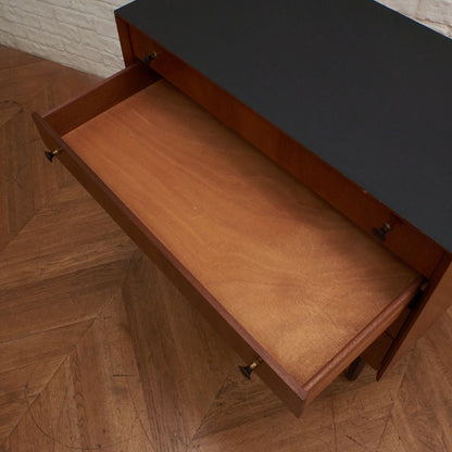 ヴィンテージ 4段チェスト