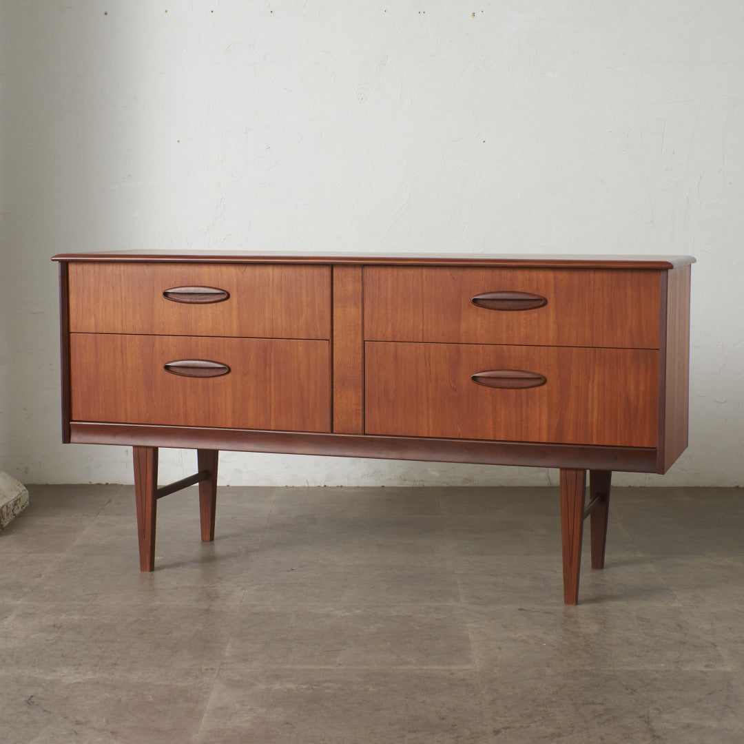 チェスト・ワードローブ・ドレッサー｜ヴィンテージ＆アンティーク収納