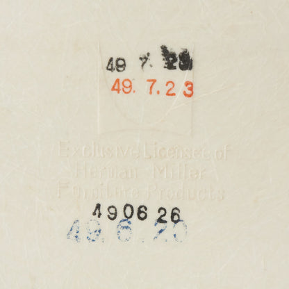 サイドシェルチェア スタッキングベース