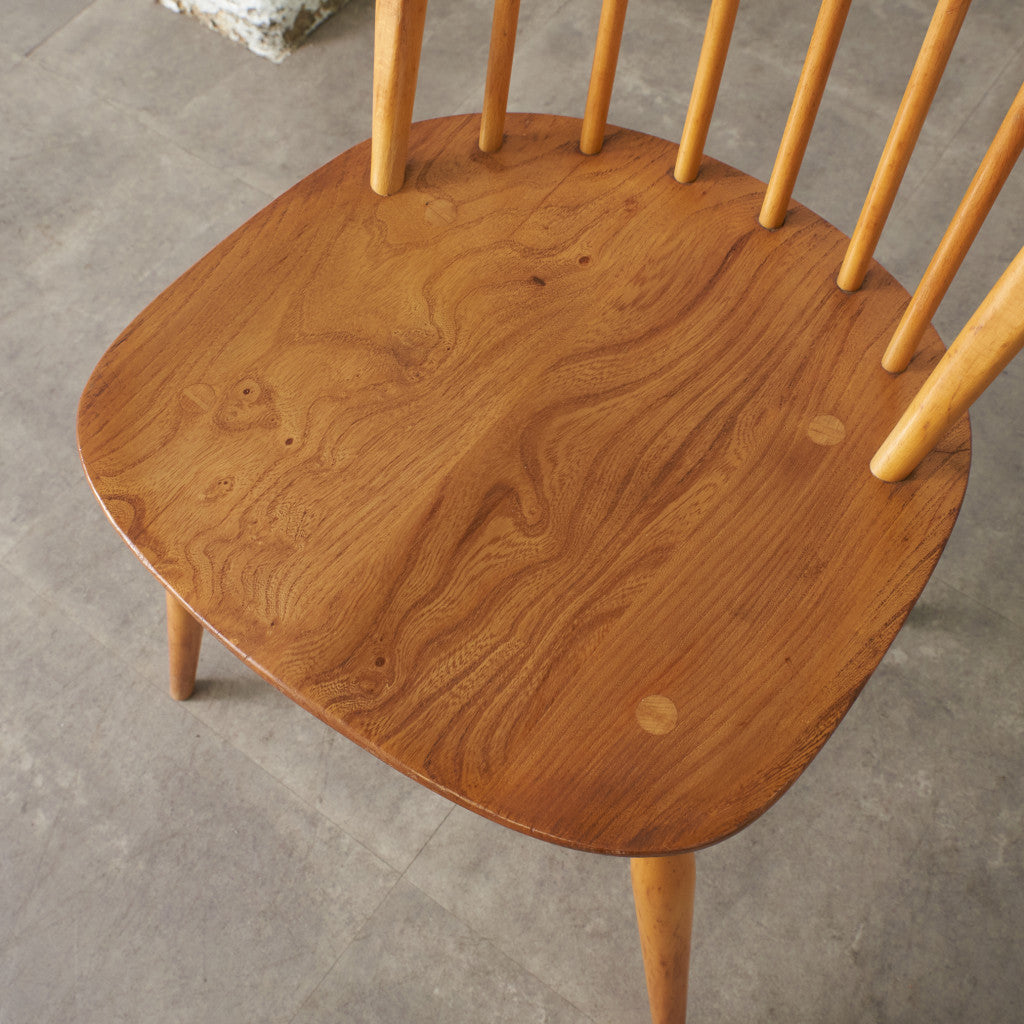 フープバックチェア