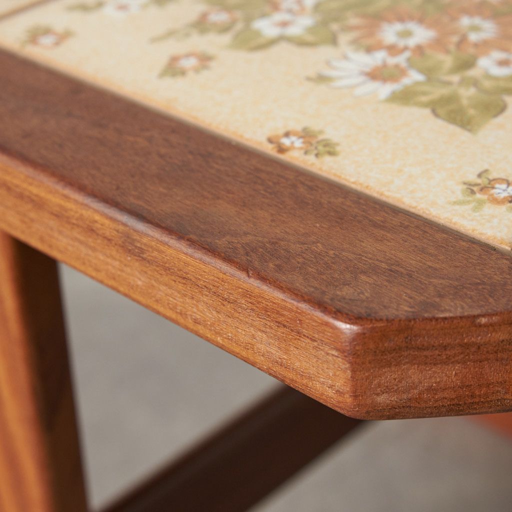 セラミックタイルトップ ネストテーブル (3575D)