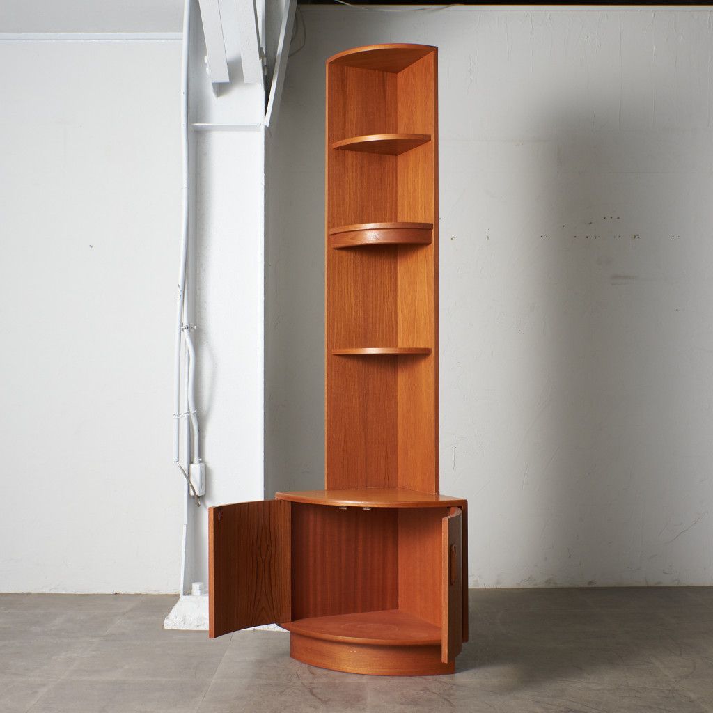 Fresco コーナーキャビネット