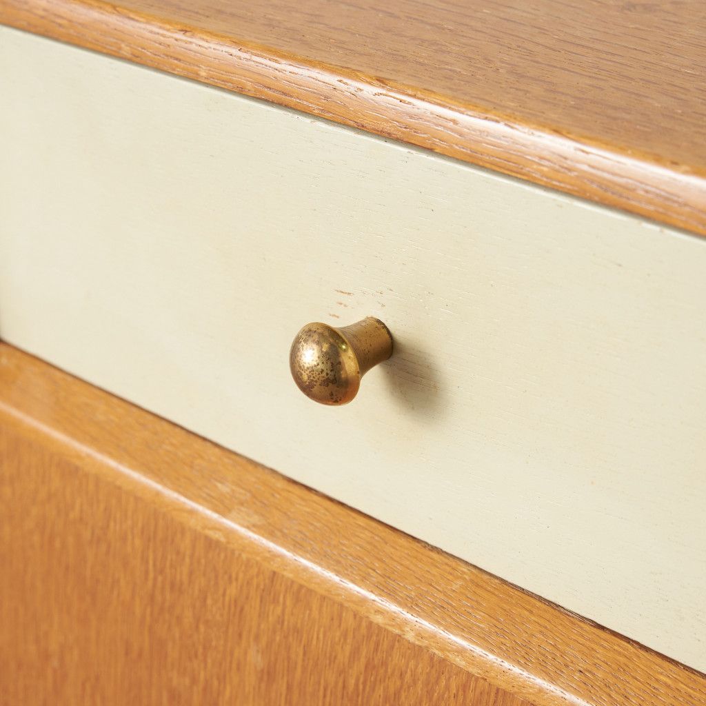 Brandon ベッドサイドキャビネット (B870)